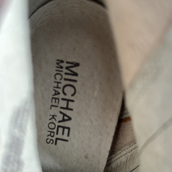 Michael Kors brown leather booties - Picture 6 of 6